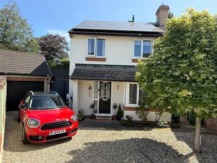 Marist Way, Barnstaple, Devon, EX32