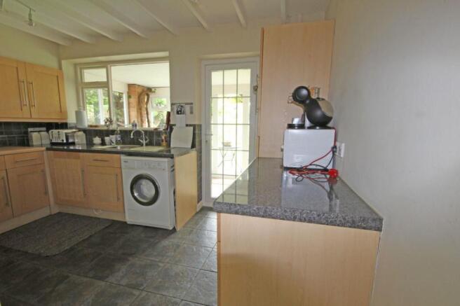 Kitchen.JPG