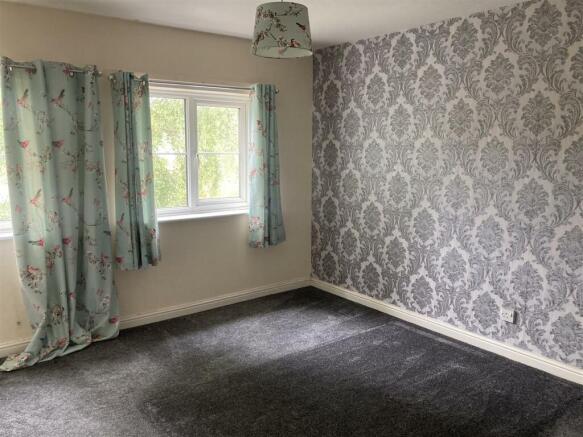 3 Butlin Close (10).JPG