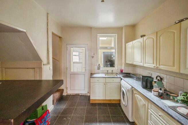 2 bed End of Terrace for sale Image 8