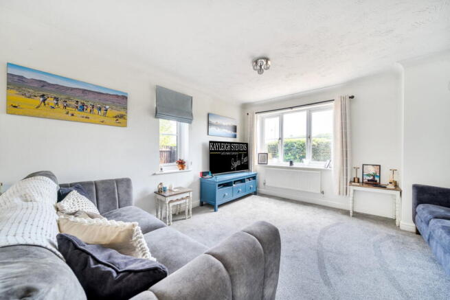 Three Bedroom Semi-Detached Townhouse | Balcony with Open Views | Garage & Parking photo 3