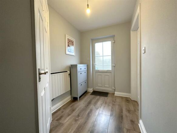 Inviting Entrance Hall 619