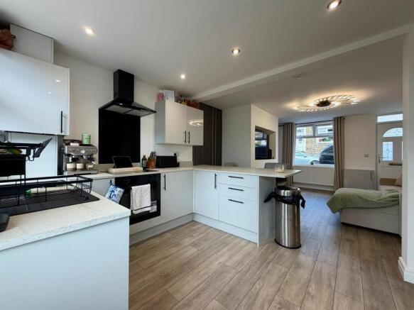 2 bed End of Terrace for sale Image 7