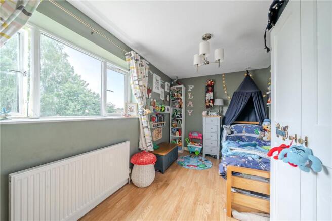 4 bed Detached for sale Image 12