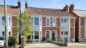 30, Station Road, Westbury BA13 3JH