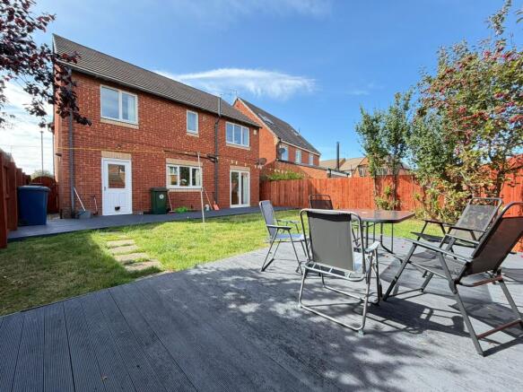 4 bed Detached for sale Image 6