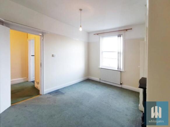 3 bed Terraced to rent Image 5