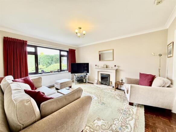 Rawston Close, Swindon photo 2