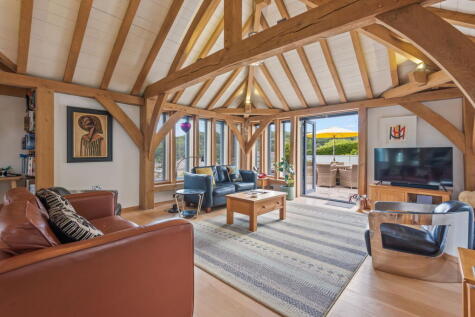 Yealm Road, NEWTON FERRERS, South Devon