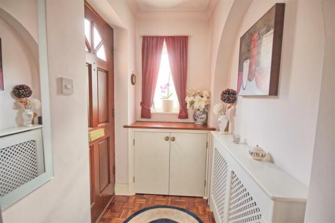 ENTRANCE HALLWAY