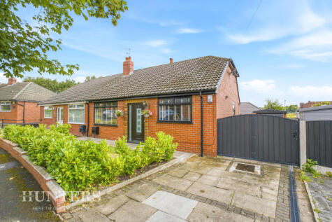 North Gate, Garden Suburbs, Oldham