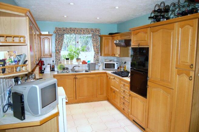 Kitchen/ Breakfast R
