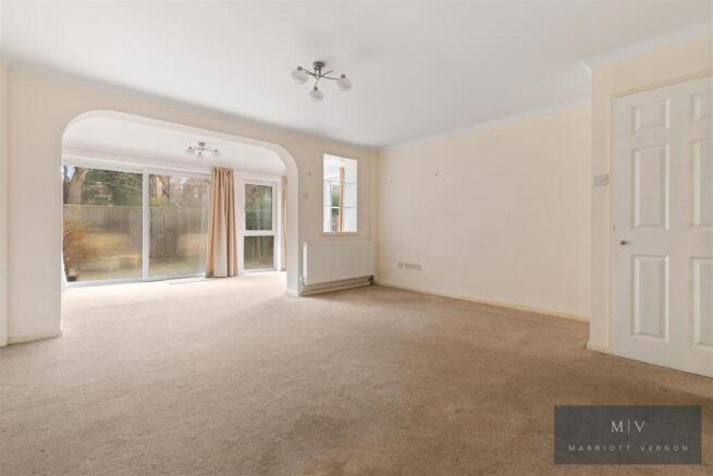 Minster Drive 24 MV-4.jpg