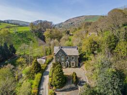 Eirianfa, Waterfall Street, Llanrhaeadr-ym-mochnant, Oswestry SY10 0JX