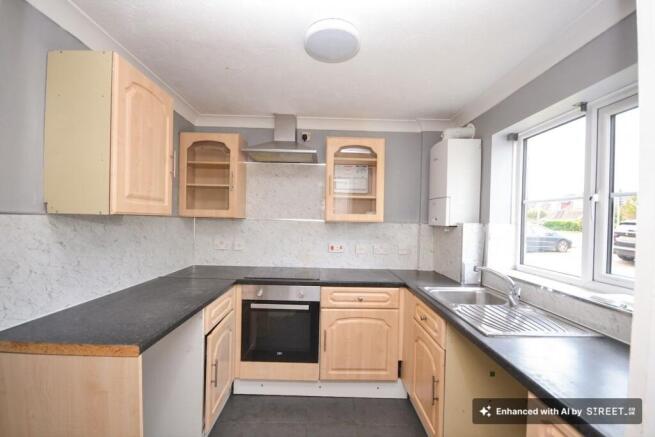 Oakham Drive, Lydd, TN29 photo 3