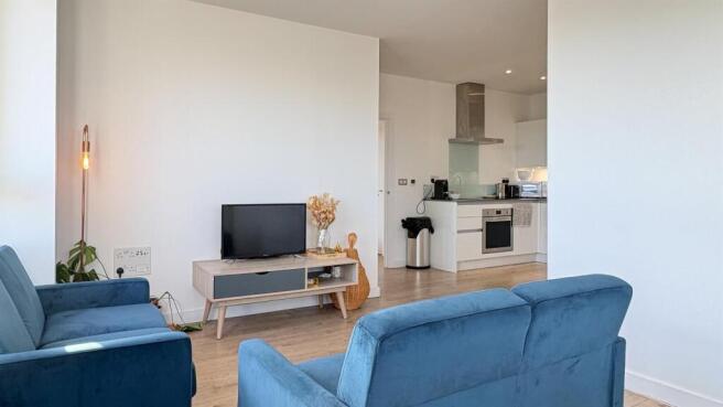Flat for Sale in Beckton E6 by Barrain london Esta