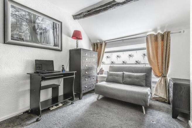 2 bed Apartment for sale Image 8