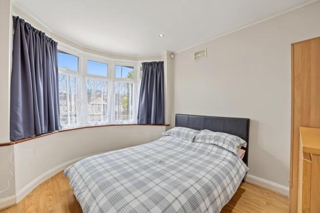 Galliard Road, London photo 4