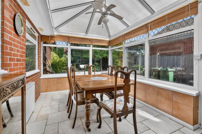 3 bed Detached Bungalow for sale Image 12