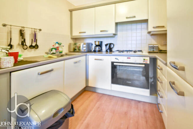 Bradman Court , Circular Road East, Colchester photo 3