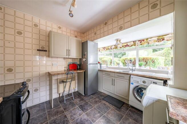 High Moor Crescent, Leeds, West Yorkshire photo 4