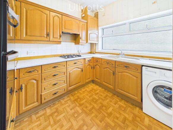2 bed Apartment for sale Image 7