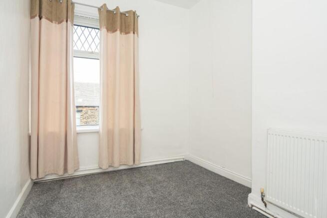 4 bed Terraced to rent Image 10