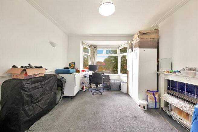 6 Eton Court, Eton Avenue - dUAwTlHQeANgPNsbZN8Z.j