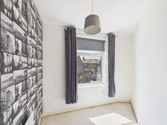 2 bed Semi-Detached for sale Image 11