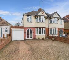 12, Gloucester Avenue, Northampton NN4 8QE