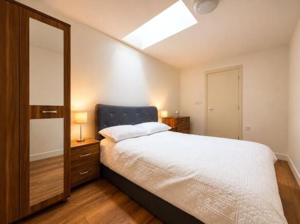 1 bed Apartment for sale Image 8