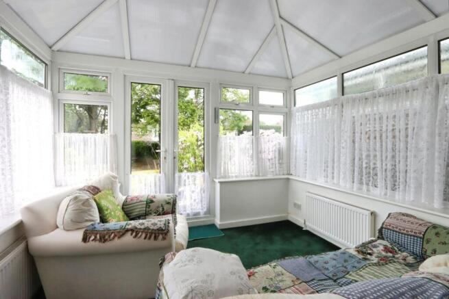 3 bed Semi-Detached for sale Image 8
