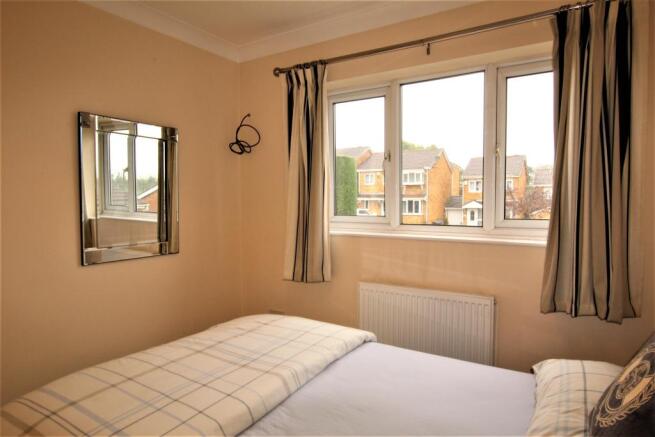 DOUBLE BEDROOM 2