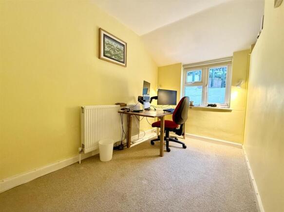 Bedroom2.jpg