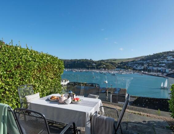Juniper Cottage, 76 Above Town, Dartmouth photo 3