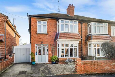 Oakland Avenue, Cheltenham, Gloucestershire, GL52