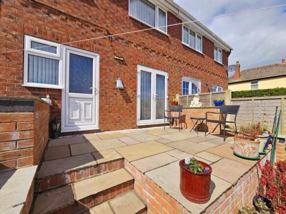 3 bed Semi-Detached for sale Image 12