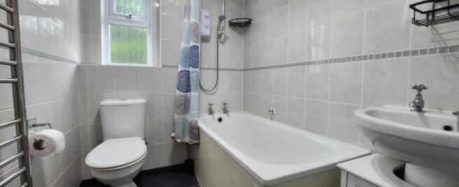 Markham Road, Capel RH5 photo 4