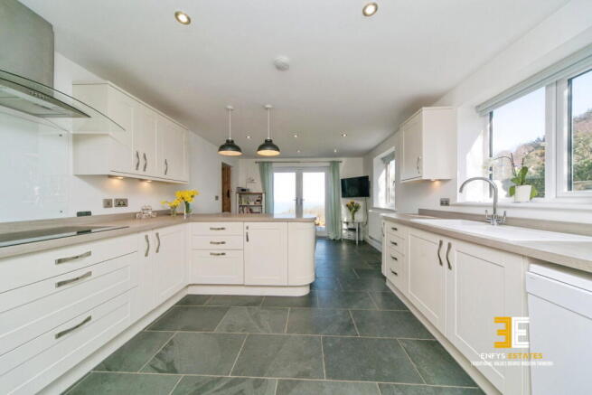 Mountain Lane, Penmaenmawr, LL34 photo 4