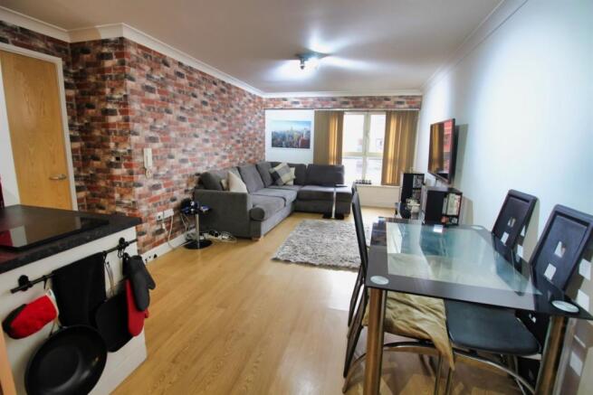 open plan lounge/kit