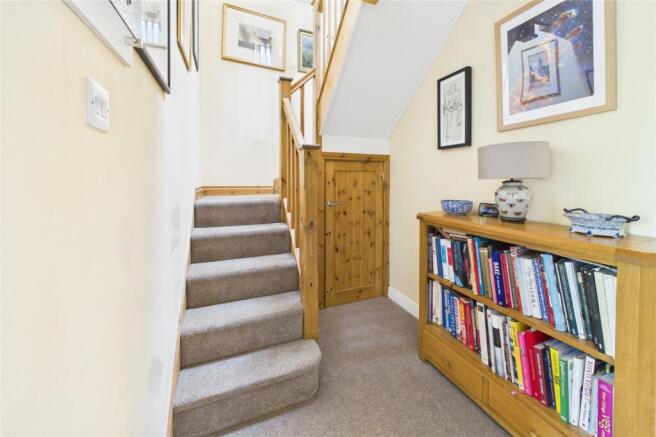 4 bed Bungalow for sale Image 12