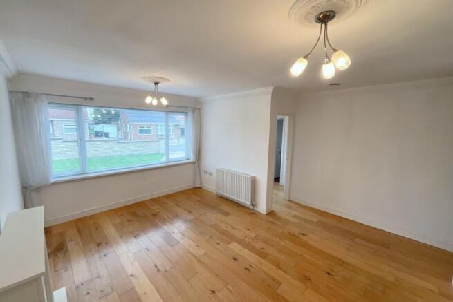 3 bed Bungalow for sale Image 12
