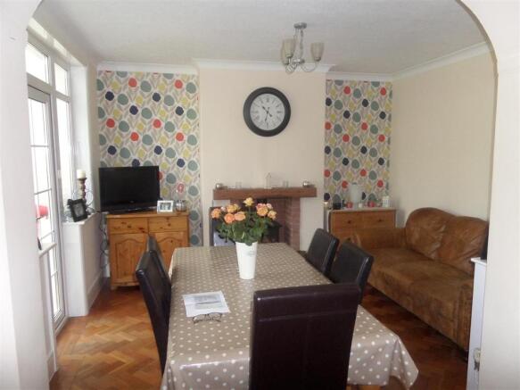 Dining/Sitting Room
