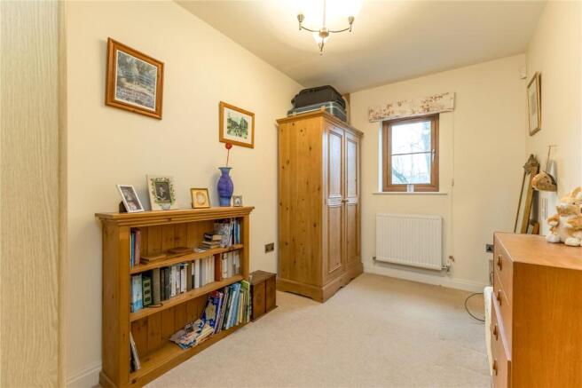 2 bed Apartment for sale Image 12