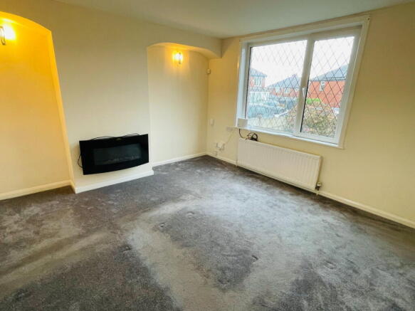 Bank End Avenue, Worsbrough, Barnsley photo 5
