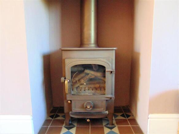 Log Burner.JPG