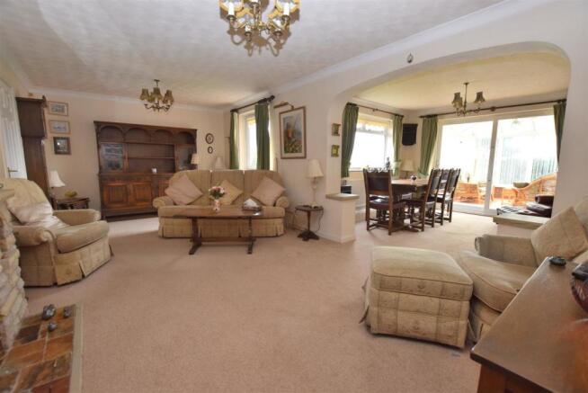 Spacious Lounge