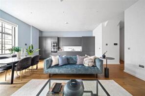 Flat West, Ransomes Dock Business Centre, Parkgate Road, London SW11 4NP