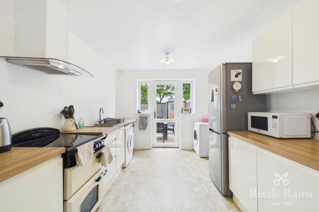 2 bed Bungalow for sale Image 5