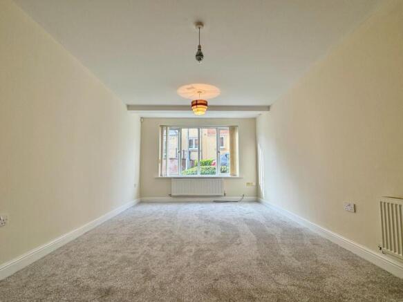 Haverhill - Lounge 2.jpg